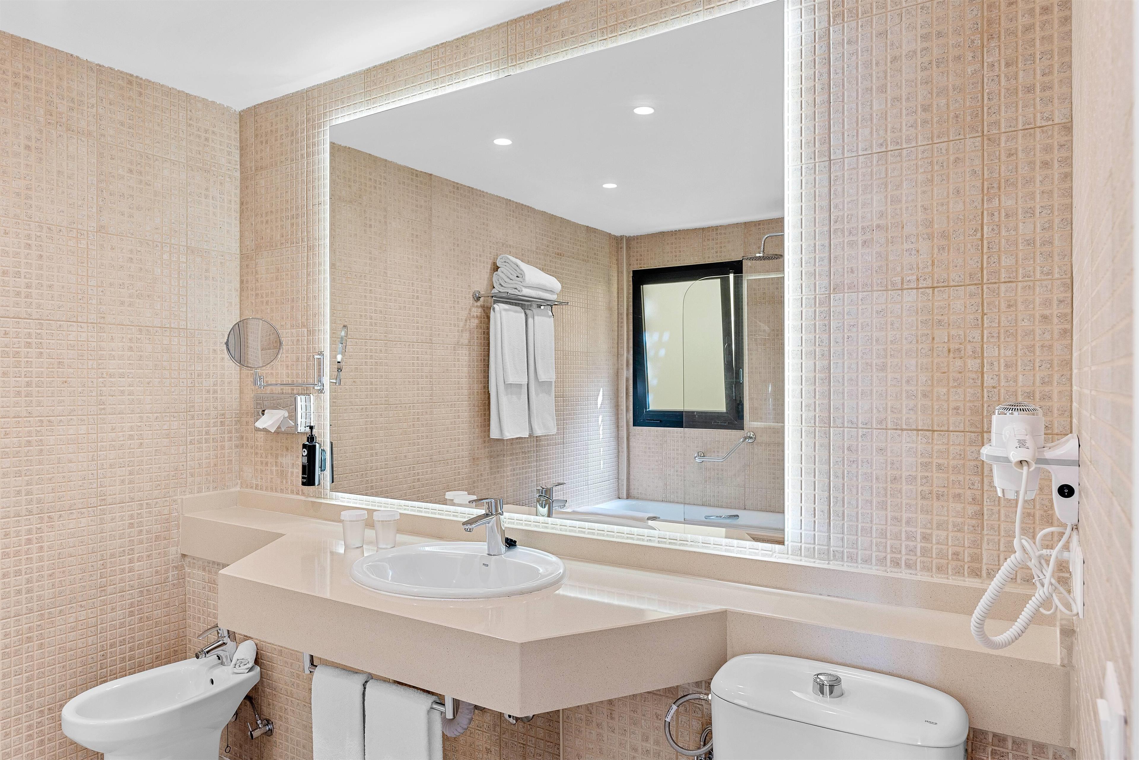 Ramada Residences Costa Adeje By Wyndham Ex Clc Paradise 48/50