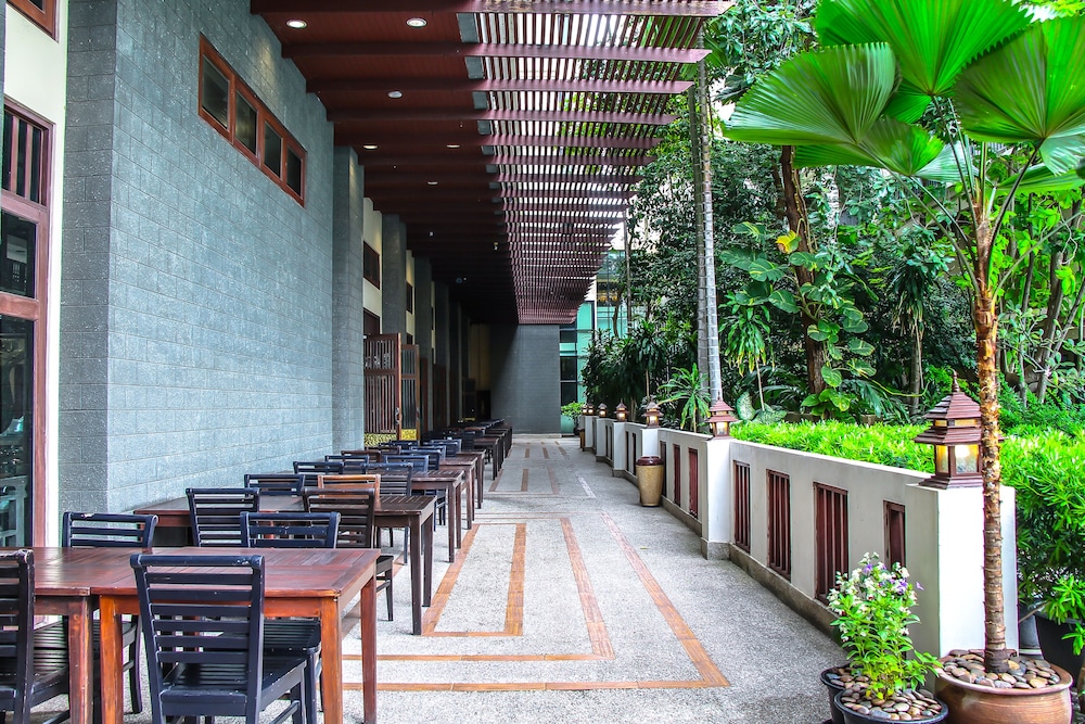 Mike Garden Resort Hotel 13/61