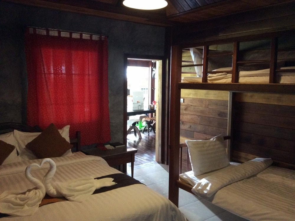 Boutique Village Hotel SHA Plus 24/71