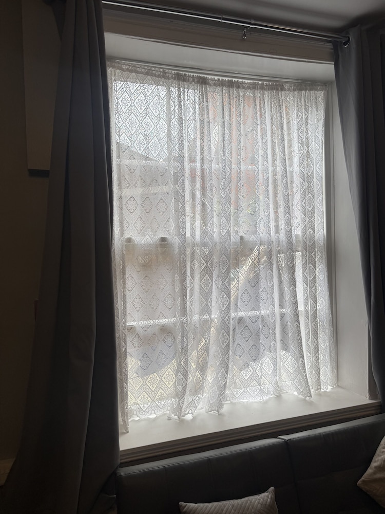 OYO Diamonds Inn 51/70