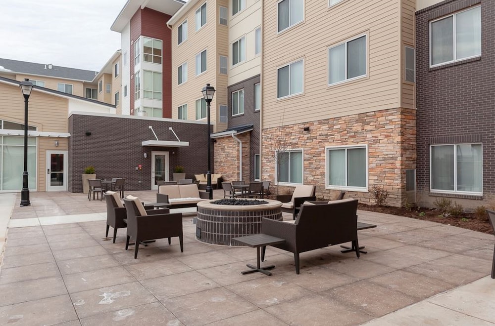 Courtyard St Louis West County 38/60