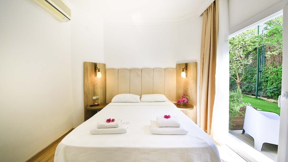 COSTA BODRUM CITY HOTEL 50/74
