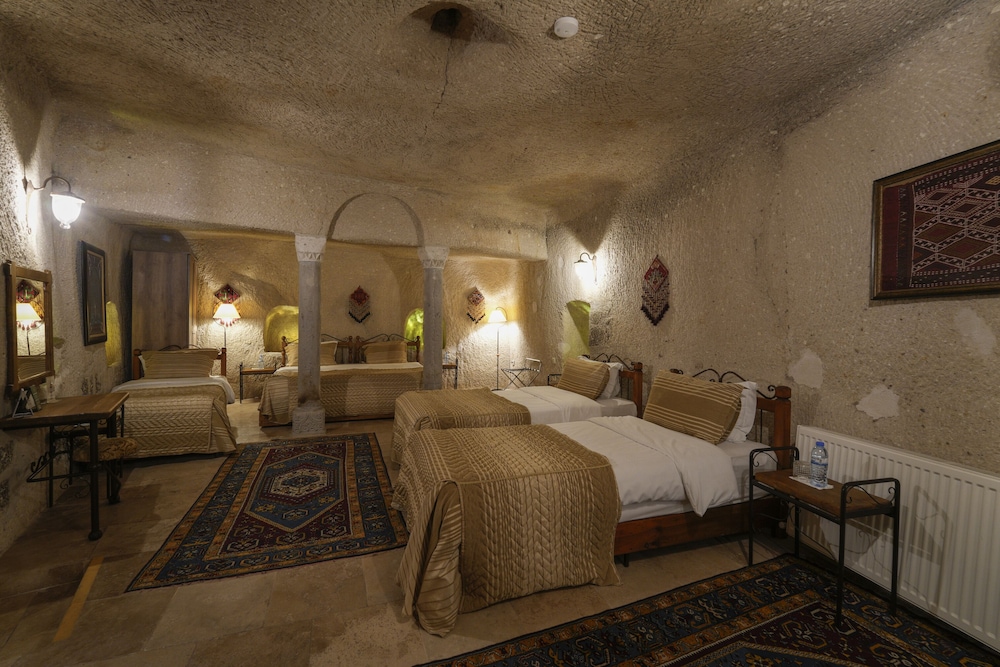 Family Suite, 1 Double and 3 Single Beds