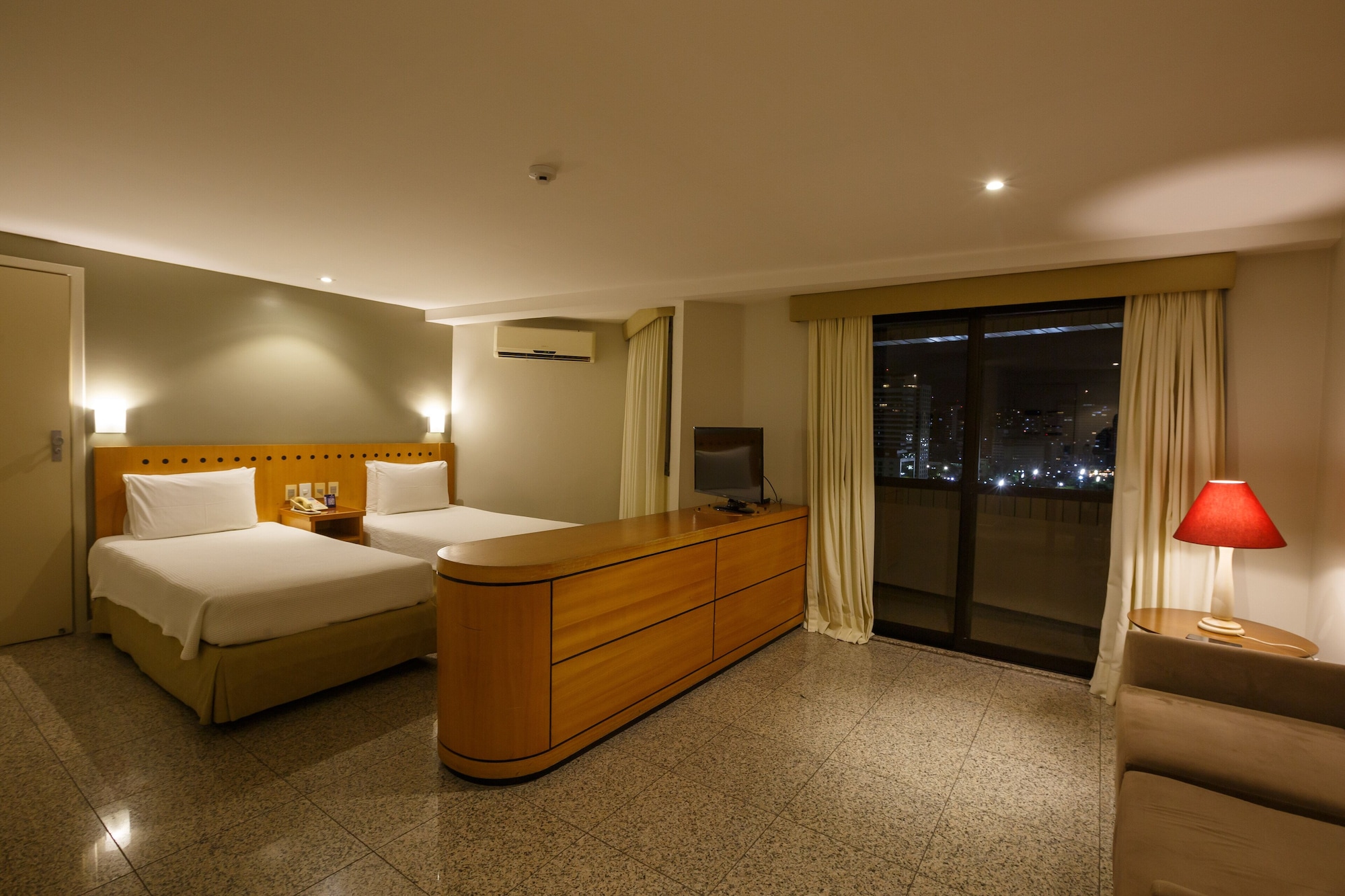 Room at Blue Tree Towers Fortaleza Beira Mar, FORTALEZA