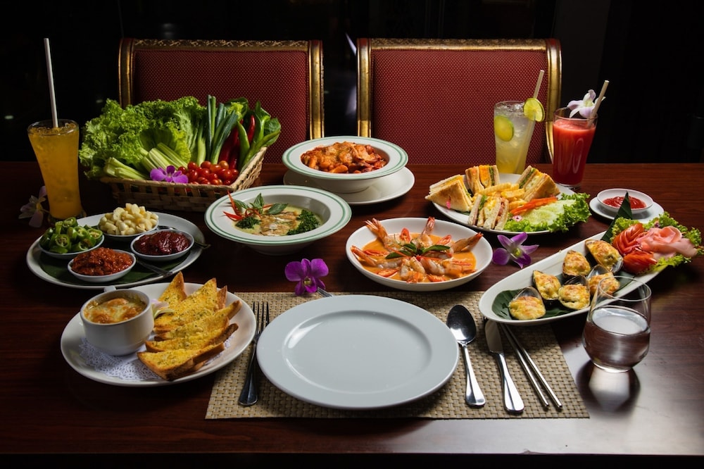 Gassan Lake City Golf Club and Resort Lamphun 27/50
