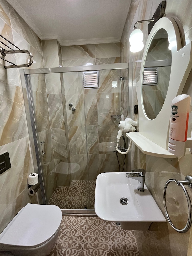 Ates Otel Akyaka 45/46