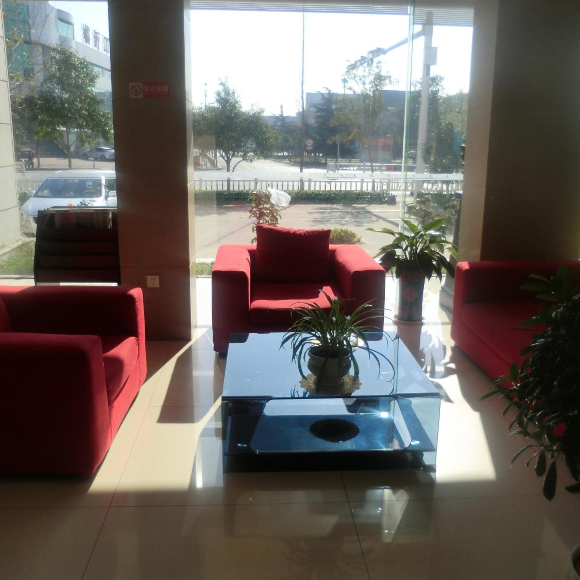 Jinjiang Inn Linyi Railway Station 25/36