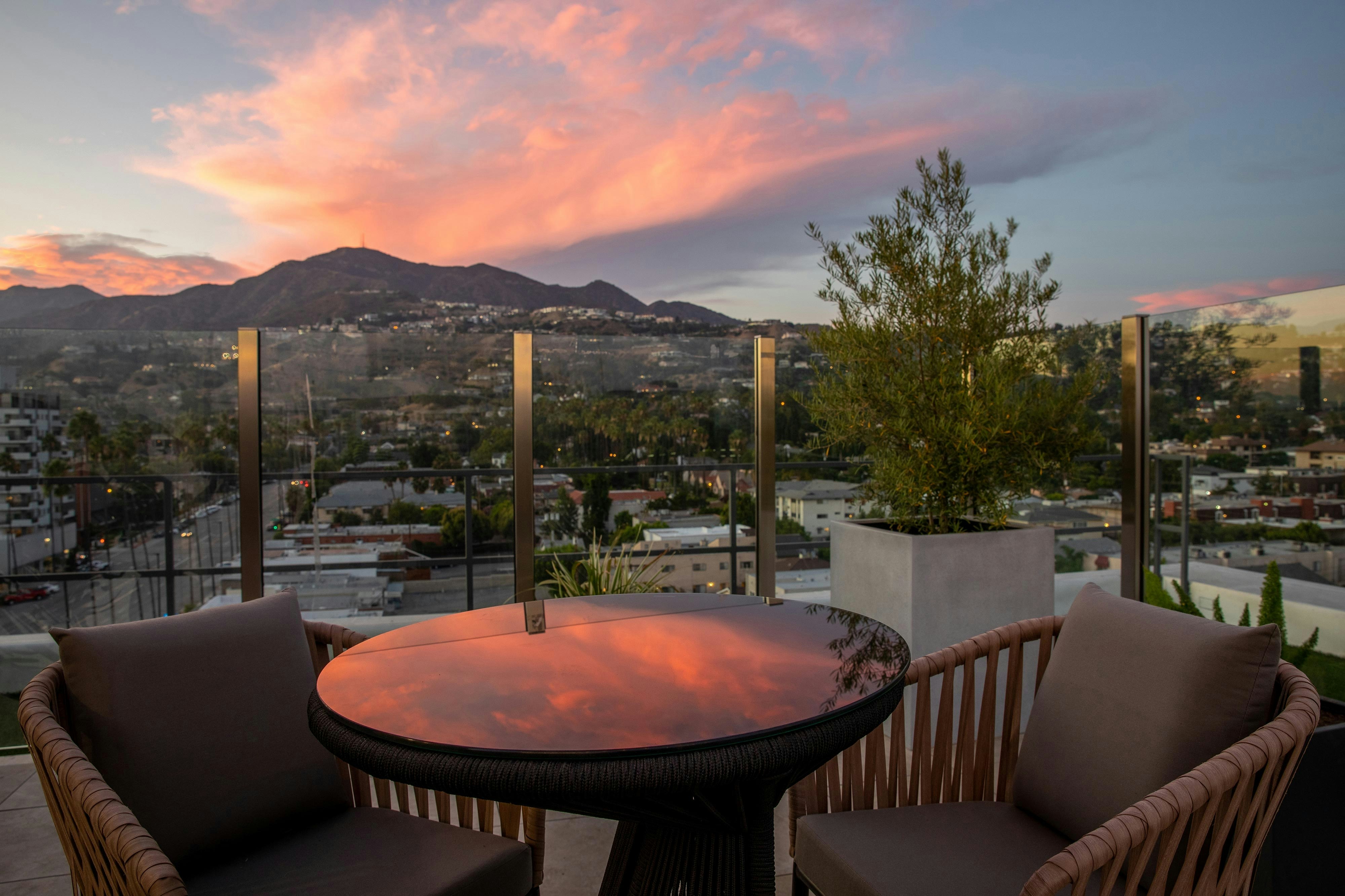 The Glenmark, Glendale, a Tribute Portfolio Hotel 10/10