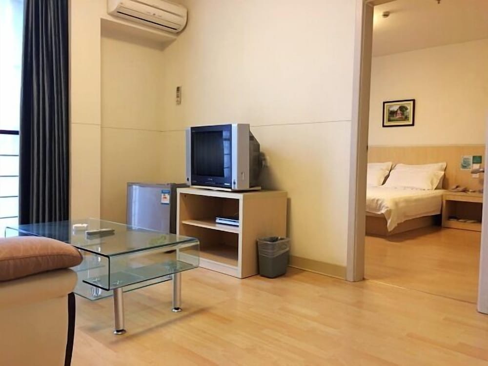 Jinjiang Inn Taicang Shanghai Lu 23/26