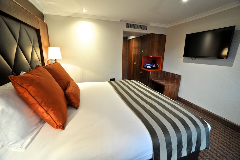 Frensham Pond Country House Hotel Spa 29/54