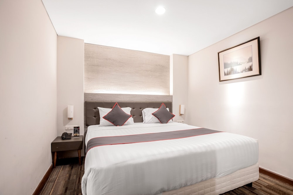Collection O 7 Hotel Melawai 8/34
