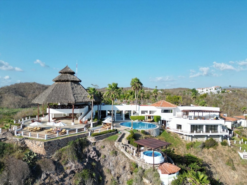 Punta Serena 46/50