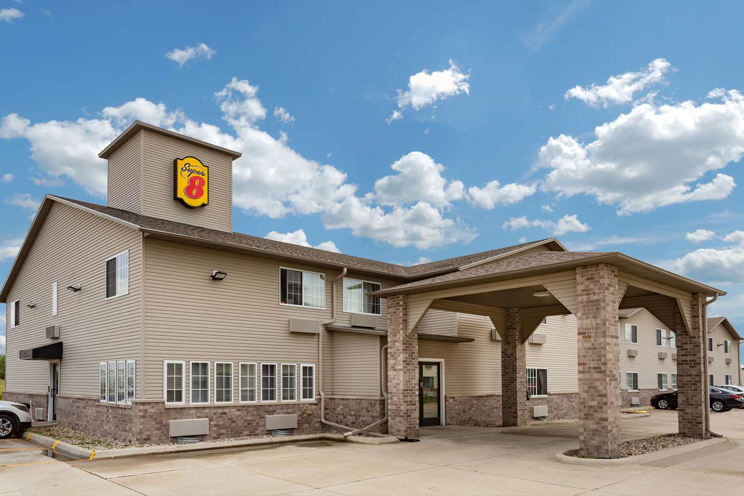 Super 8 By Wyndham Fort Dodge Ia 14/19