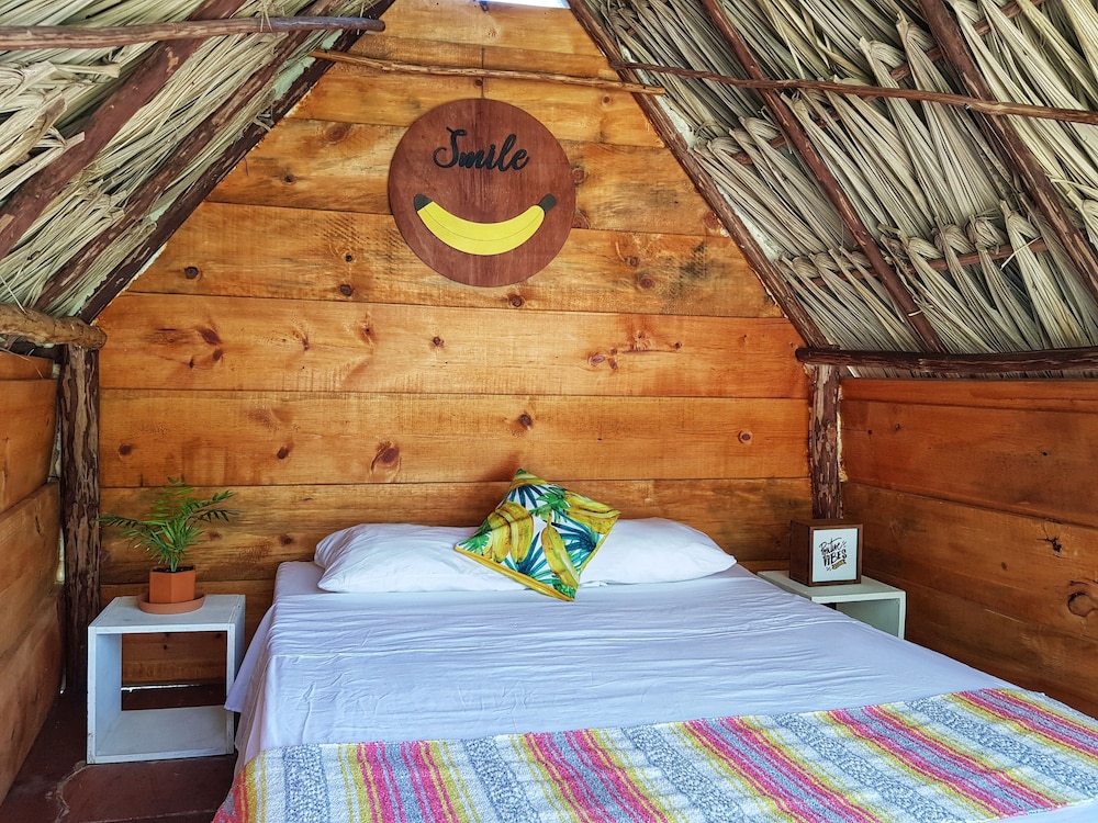 El Buho Eco-Cabanas 24/50