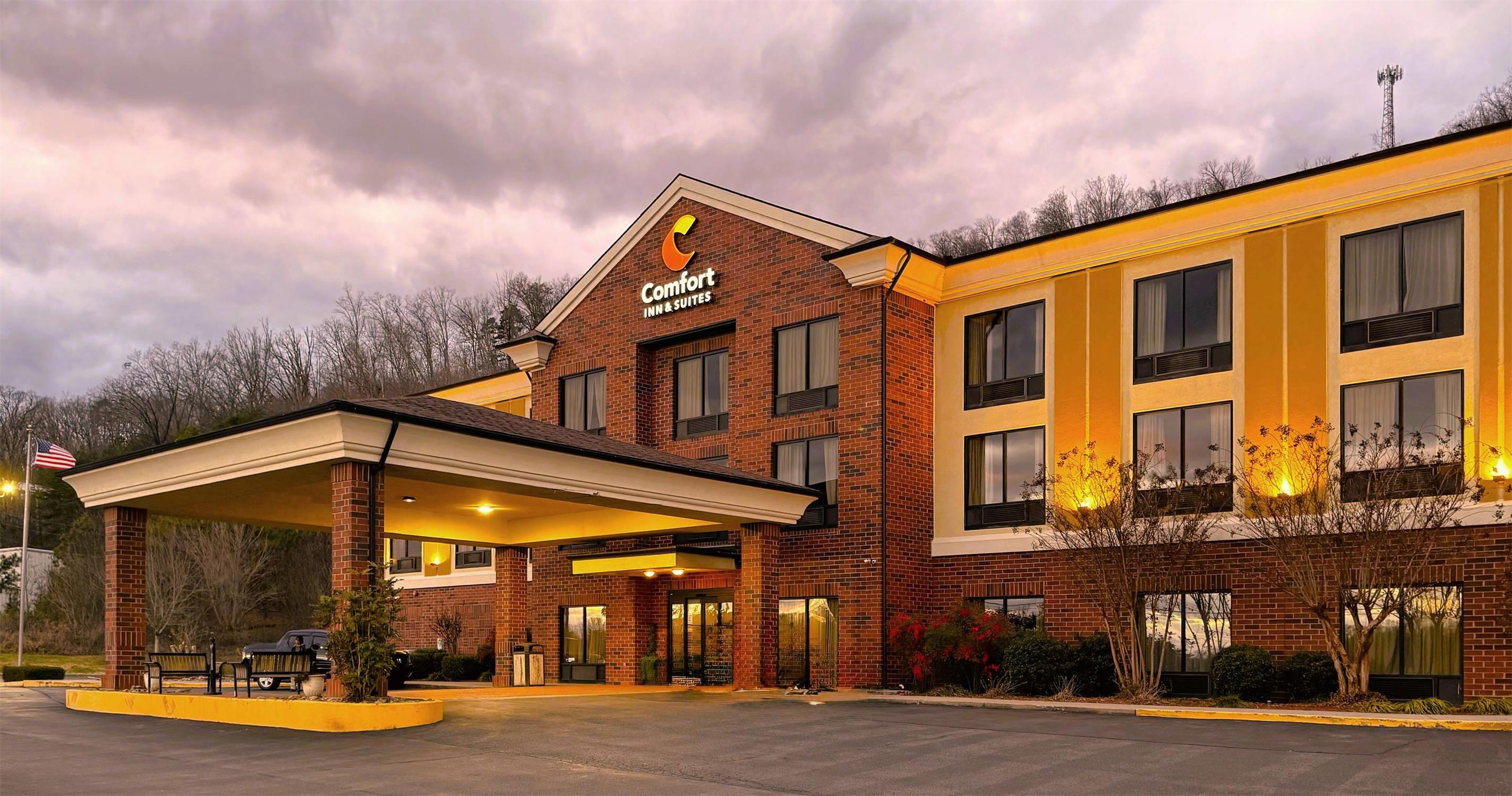 Comfort Inn & Suites Rogersville 2/37