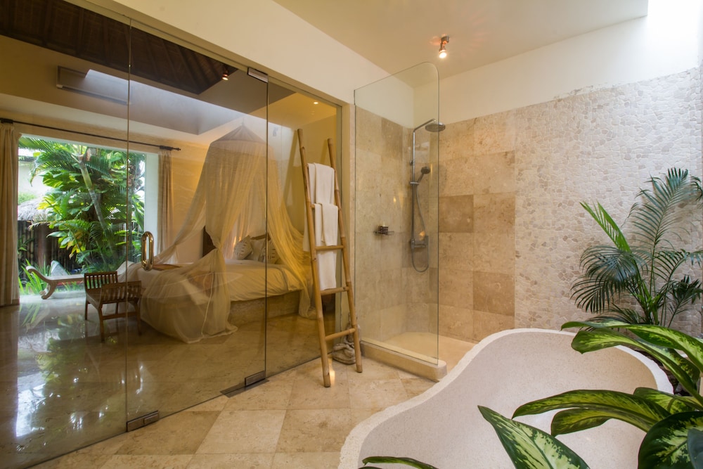 Mayana Villas 25/50