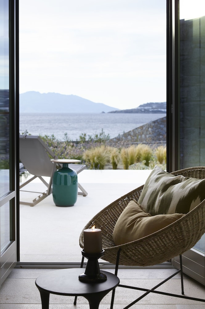 Bonzoe Homes & Villas 32/50