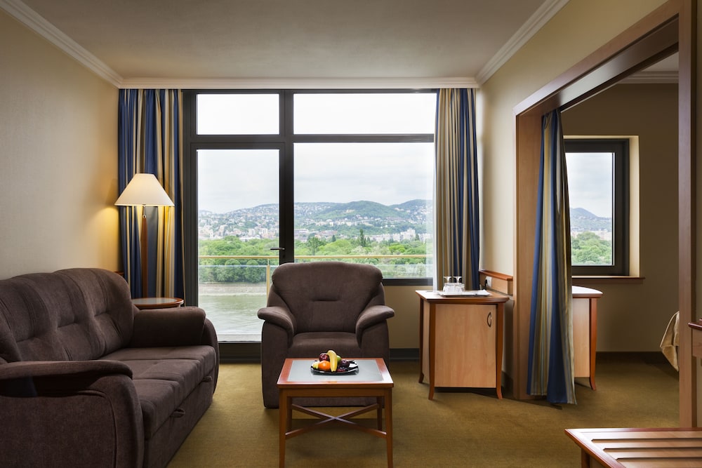 Danubius Hotel Helia 34/54