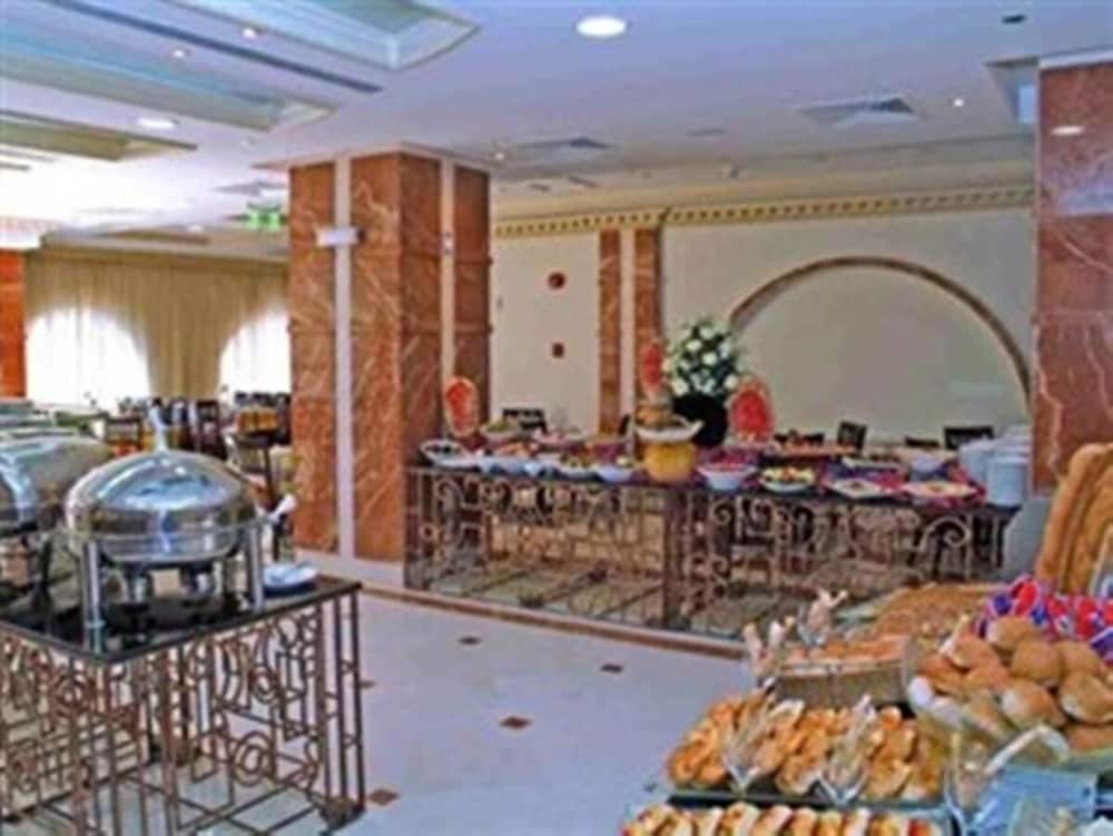 الإيمان طيبة(Kingsgate Hotel Durrat) 11/40