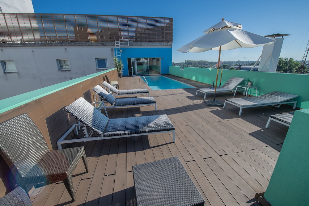 swimming pool spa