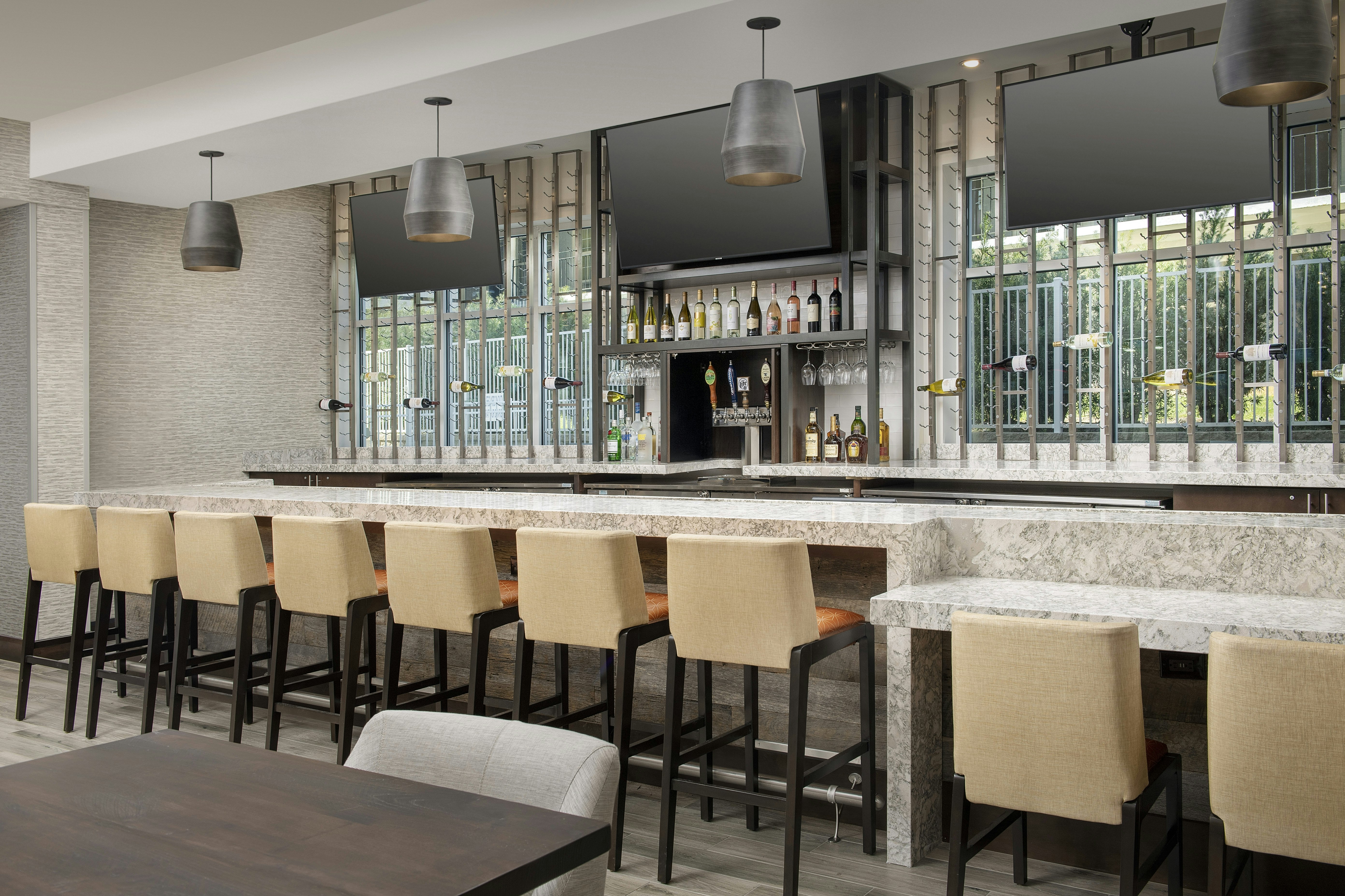 Hilton Garden Inn Columbia Airport 14/22