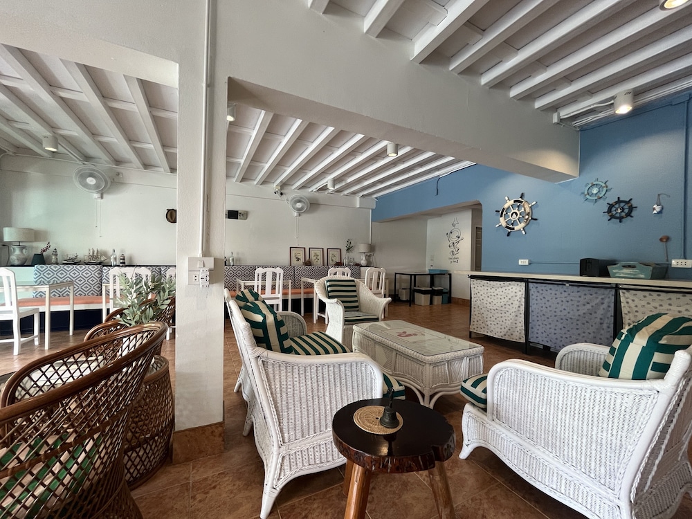 Nautical Home Bed & Breakfast Khaolak 49/68