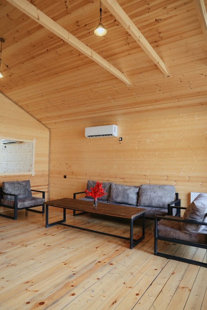 Ranch in Variani 44/50