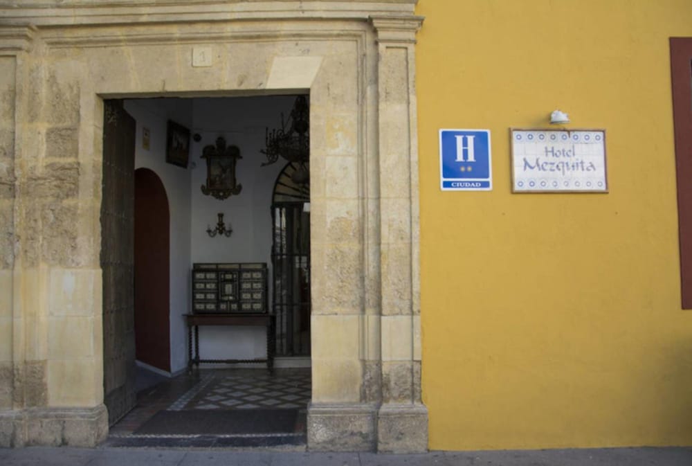 Hotel Mezquita 3/50