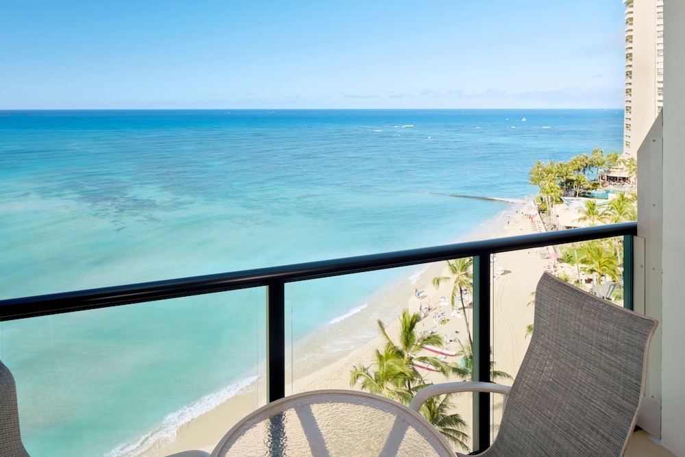 OUTRIGGER Waikiki Beach Resort 39/88