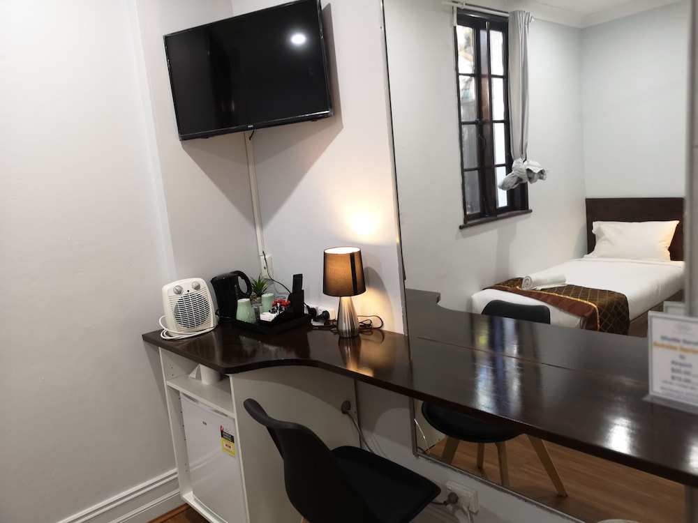 Newtown Cozystays 50/60