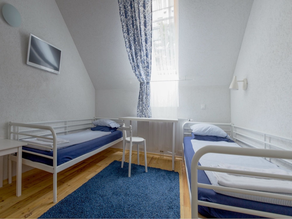 STANDARD, DOUBLE BED