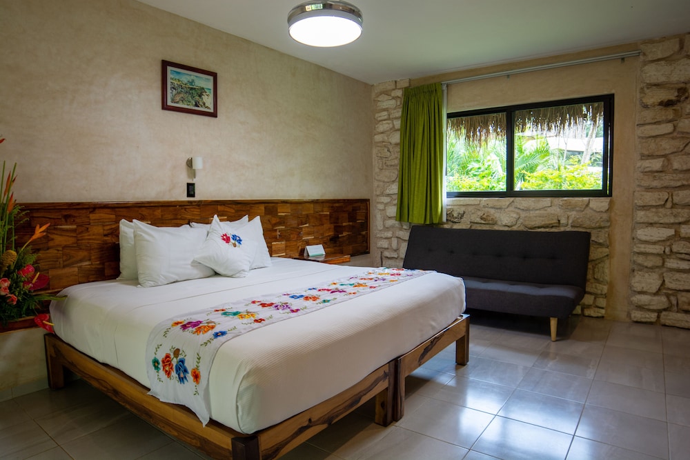 Aldea Coba an Escape Resort 25/63