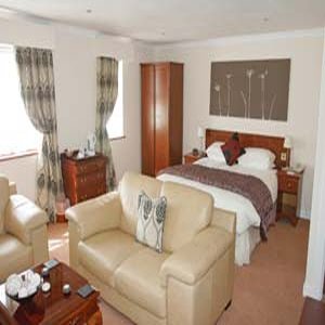 Beaufort Park Hotel 10/41