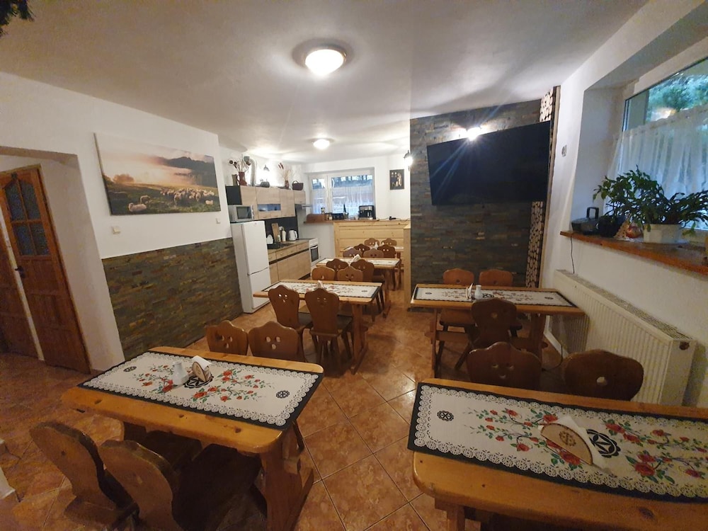 Hostel & Apartments U Florka 2 14/30