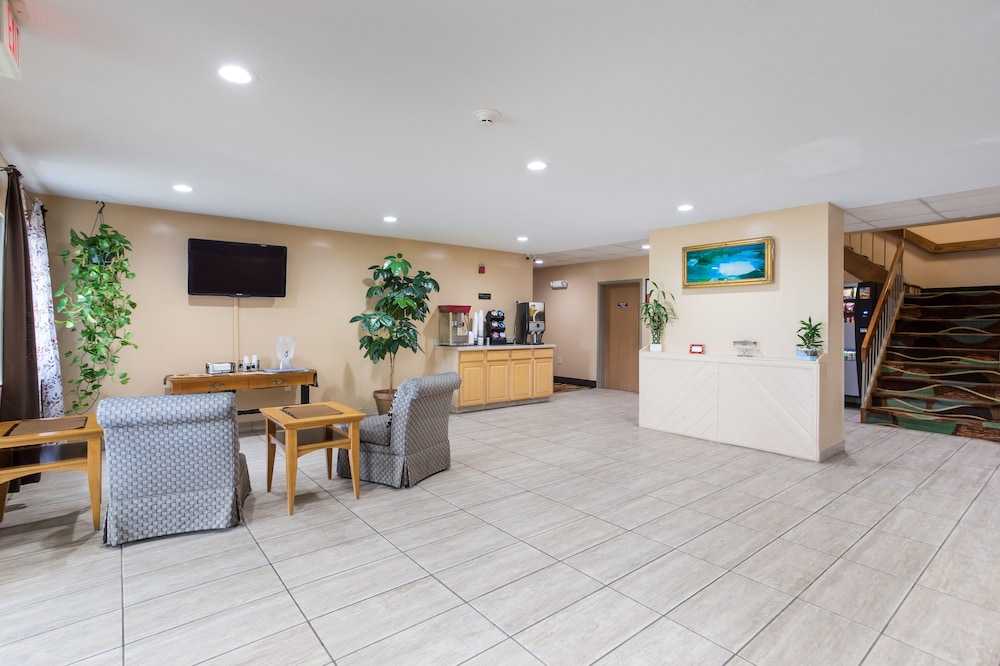 Econo Lodge Painted Post - Corning 5/23