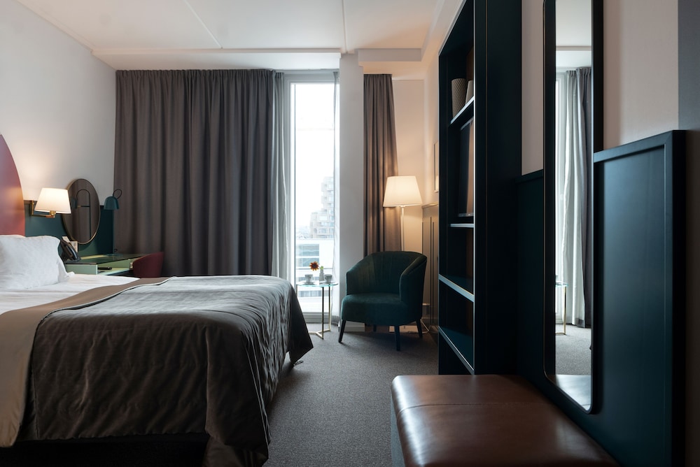 Elite Hotel Carolina Tower 23/62