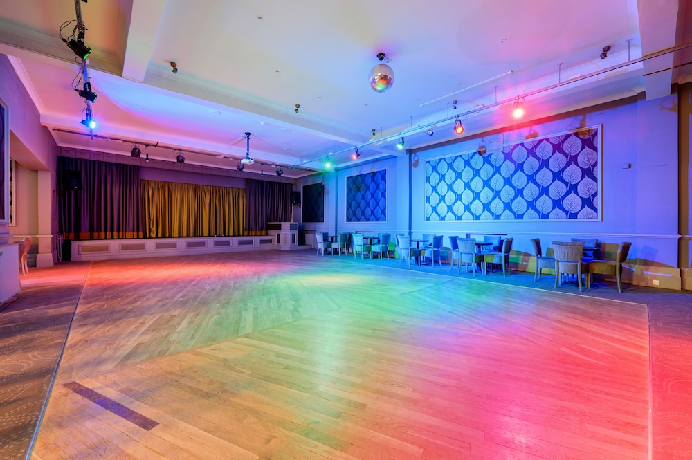 Royal Hotel Whitby 28/61