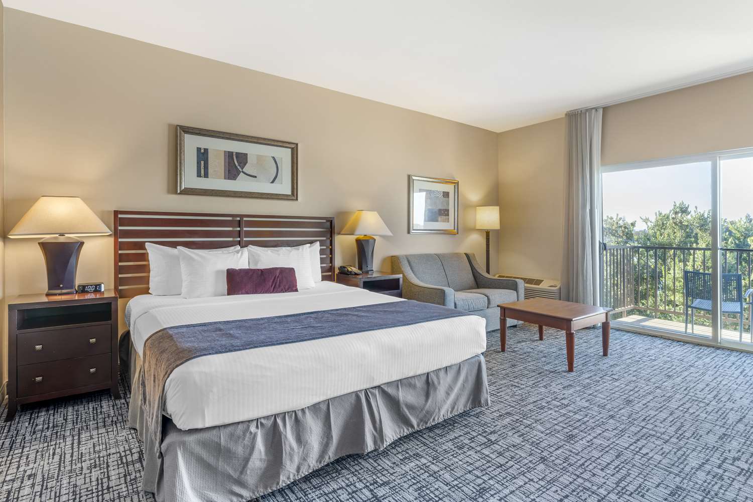 Room, King Bed, Water View, Balcony