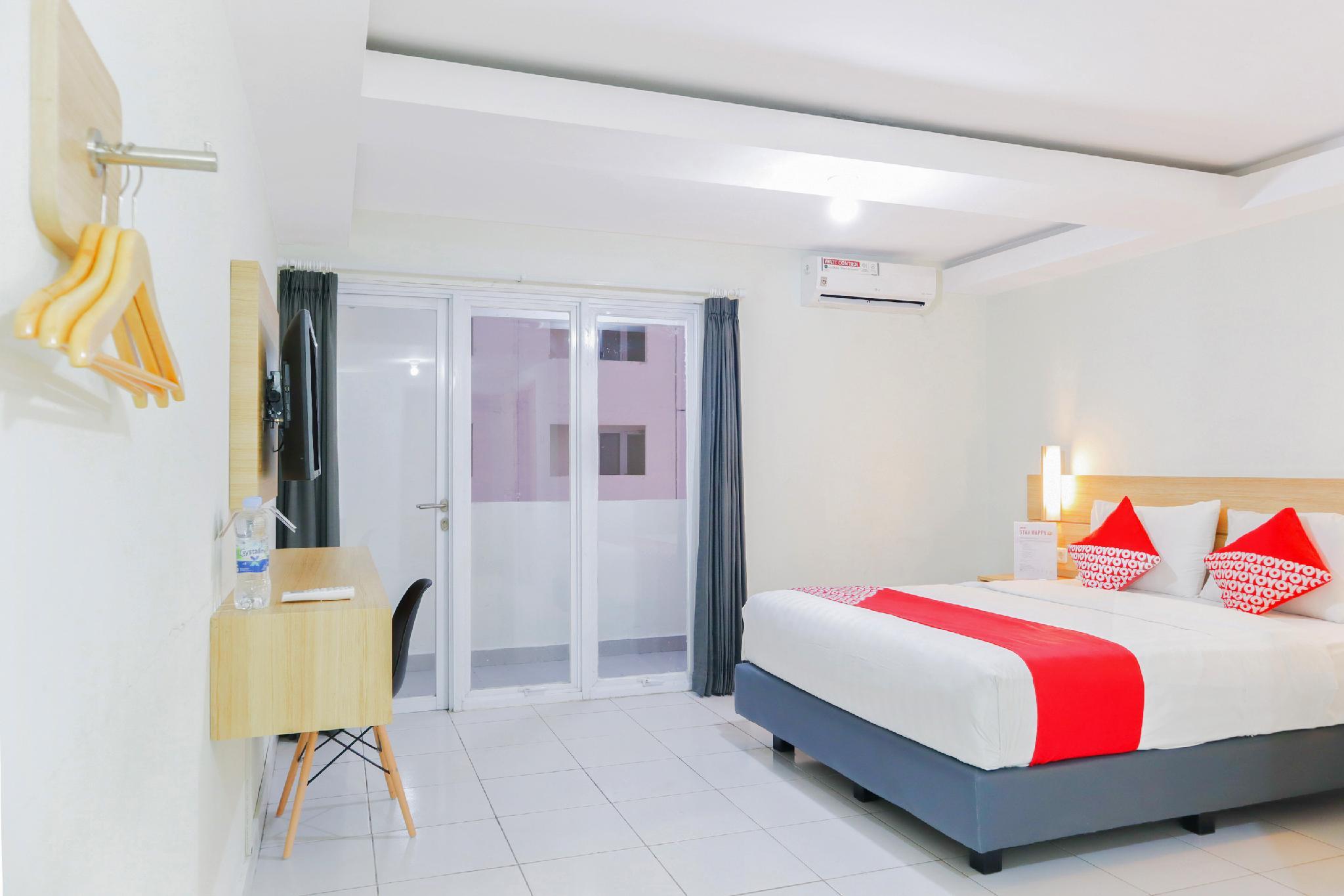 DELUXE, DOUBLE BED