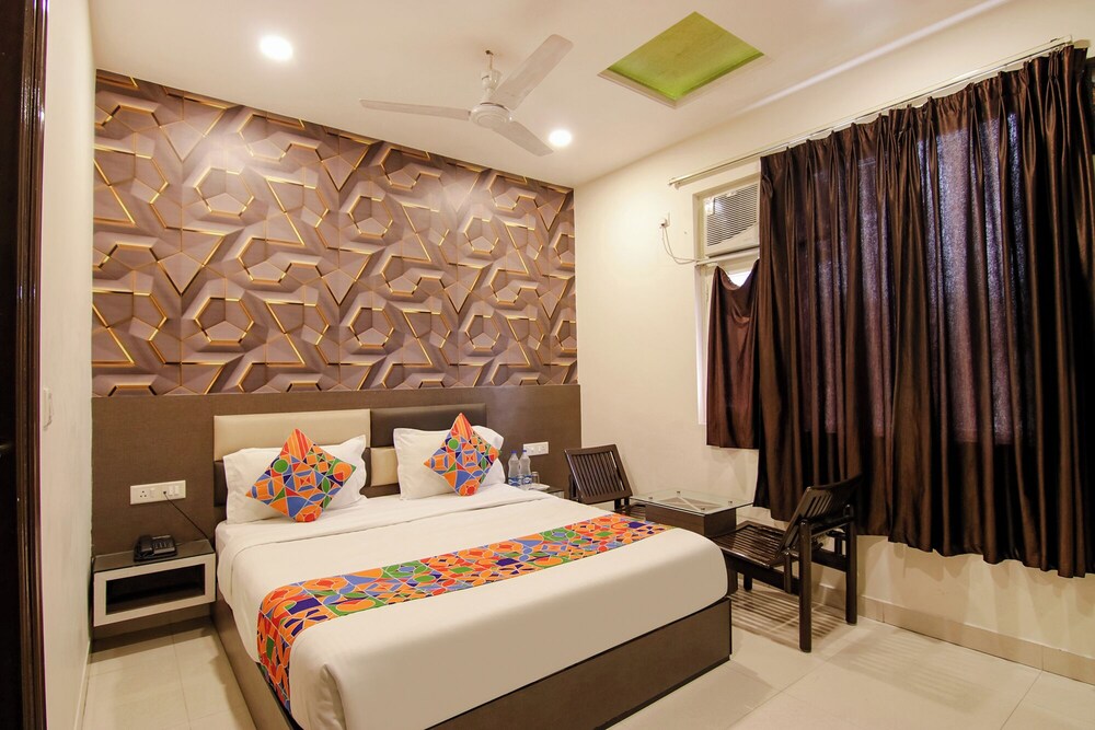 Fabhotel Rosewood Inn Gt Road 12/36