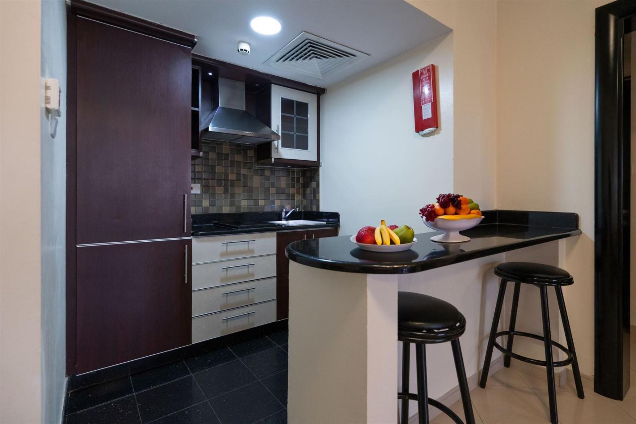 Royal Beach Hotel & Resort 38/50
