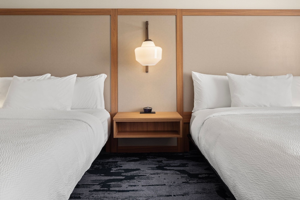 Fairfield Inn & Suites Yankton 6/27