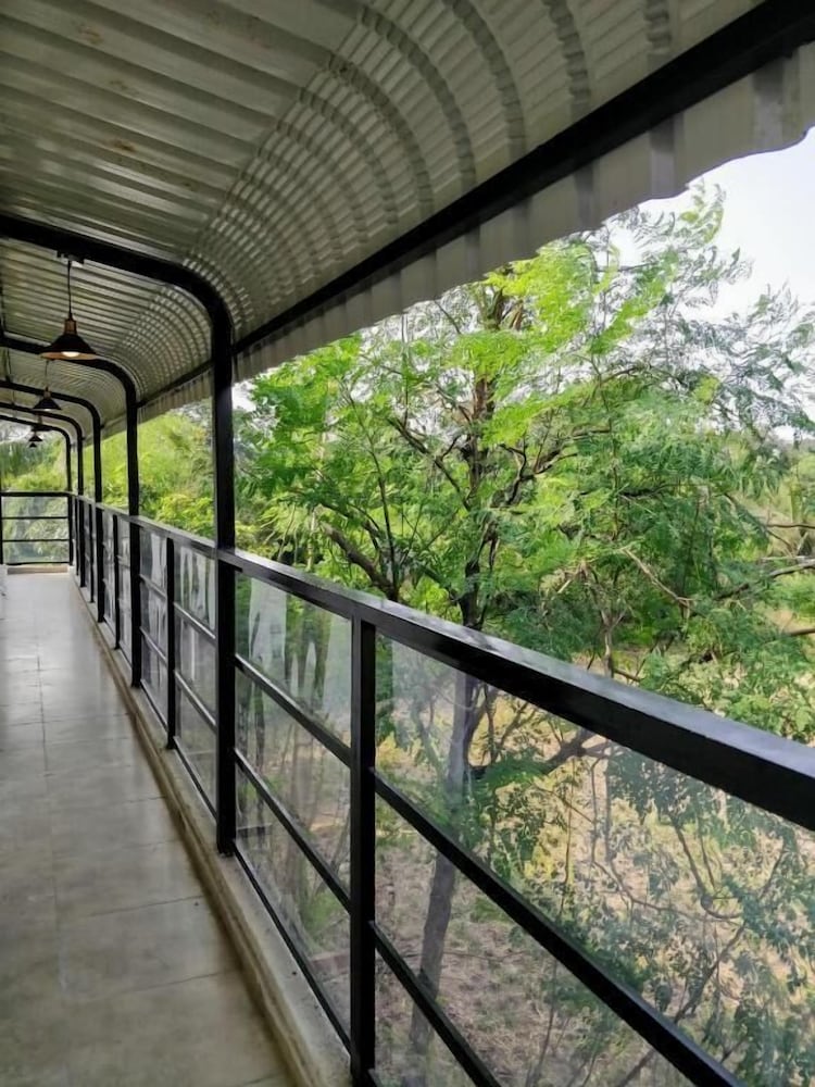 Pushp Vatika Resort & Lawns 34/60