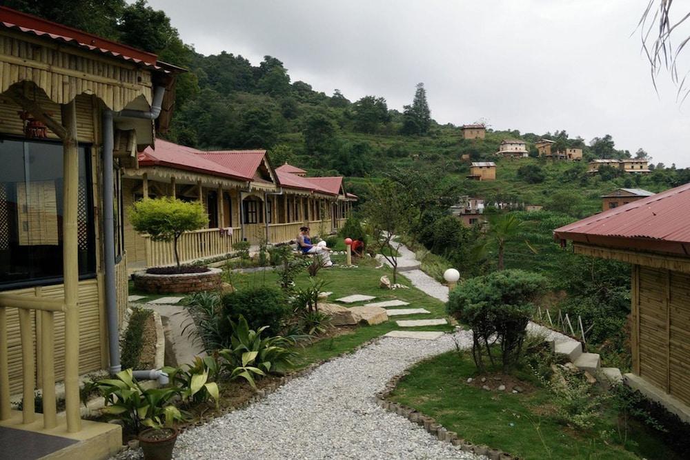 Nepal Yoga Retreat 10/16