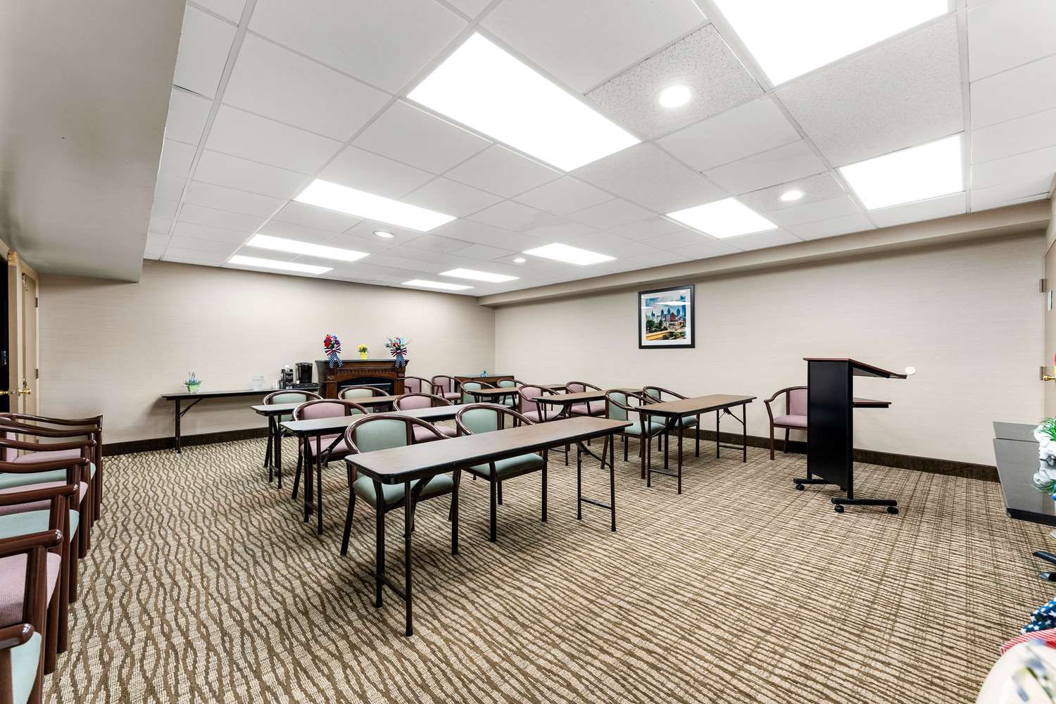 SureStay Plus by Best Western Reading North 21/26