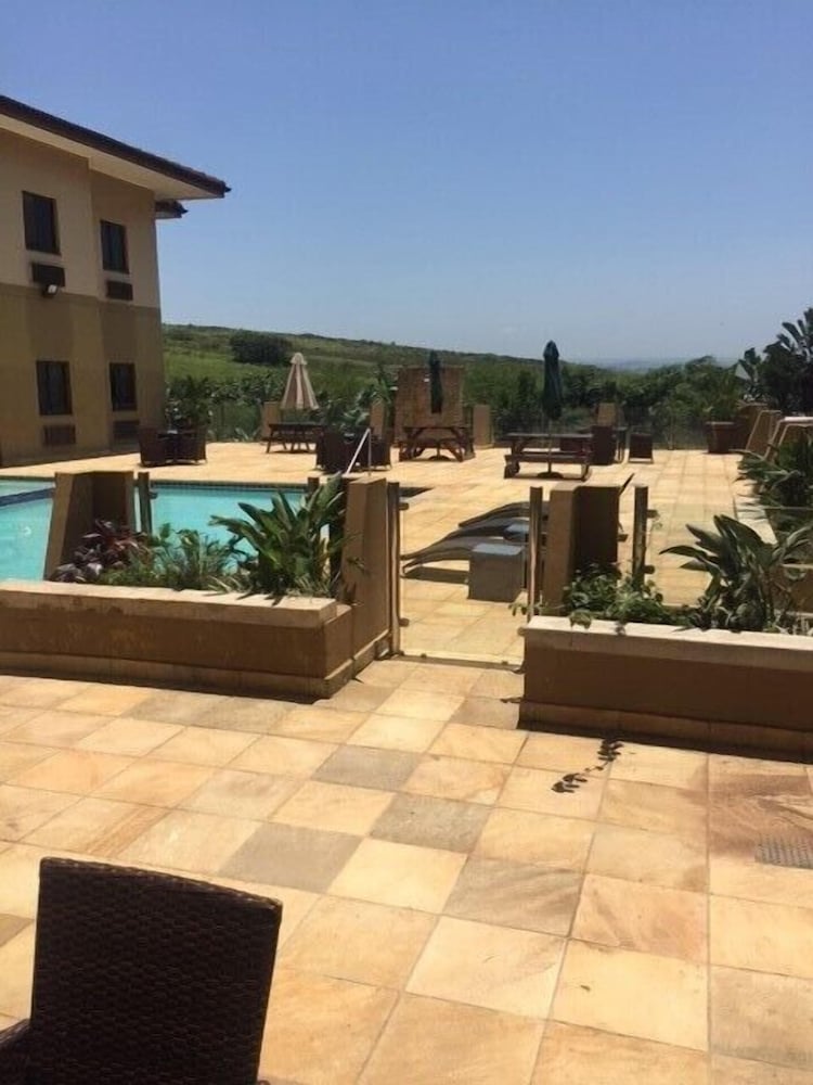 Hampshire Hotel Ballito Durban 36/42