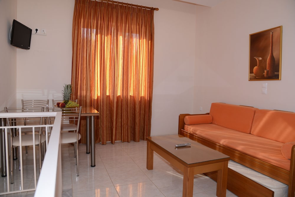 Marias Filoxenia Suites 29/50
