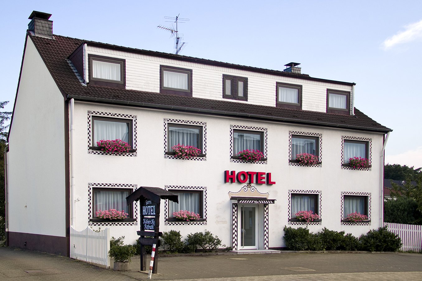 Hotel Kolner Hof Refrath 7/26
