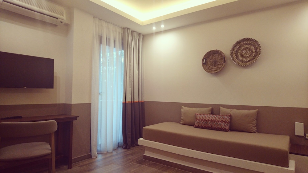 ASTERIS VILLAGE 40/74