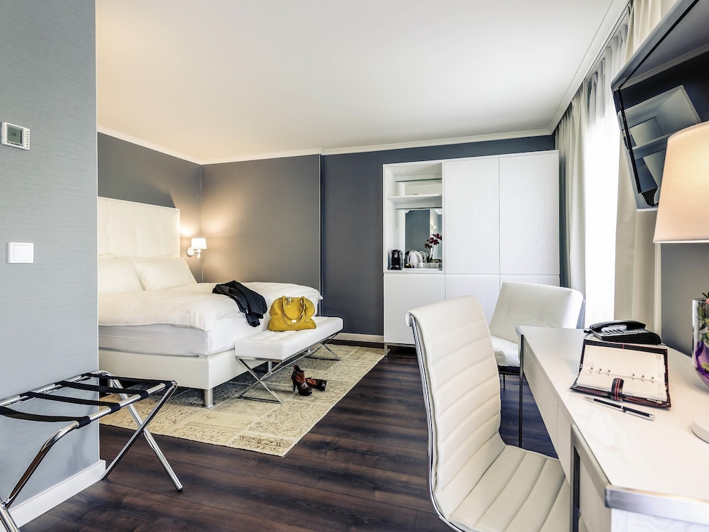 Mercure Hotel Raphael Wien 12/73